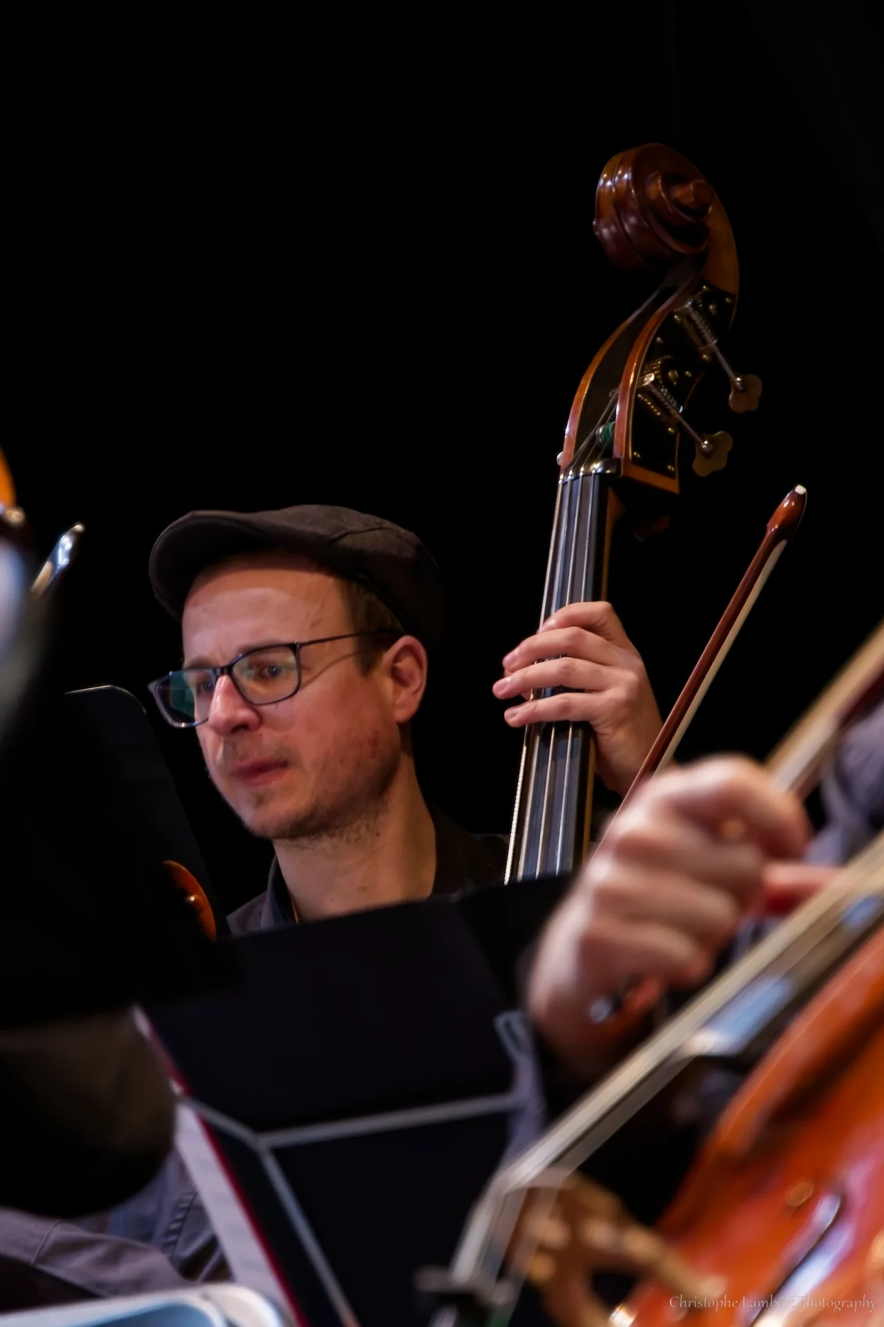 Guillaume à la contrebasse