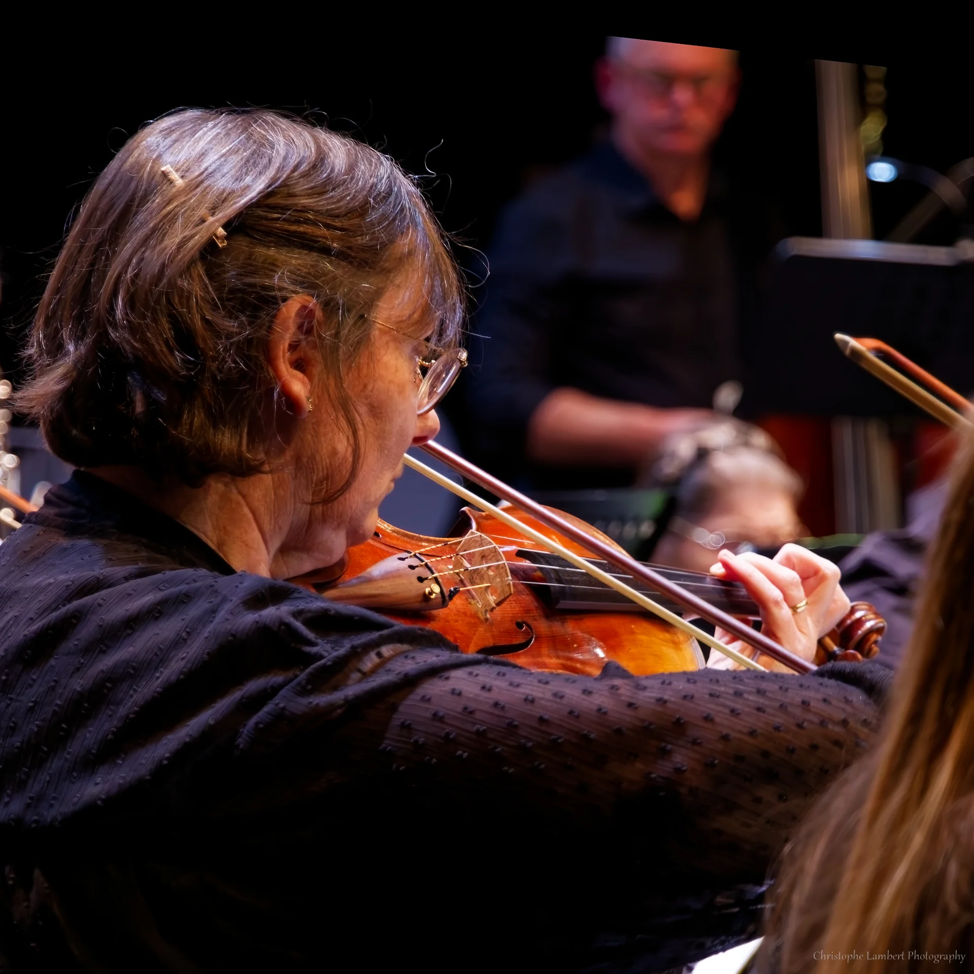 Géraldine au violon